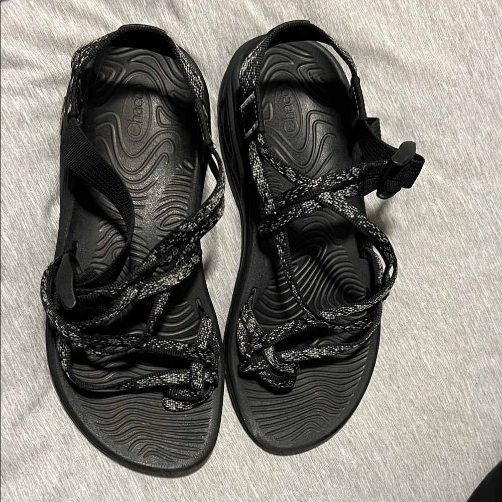 Chaco Women's Black and Gray Sandals